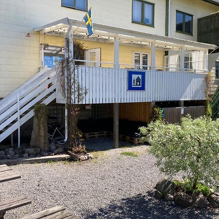 Kustnaera Vandrarhem Hamburgsund Dış mekan fotoğraf
