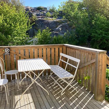 Kustnaera Vandrarhem Hamburgsund Dış mekan fotoğraf