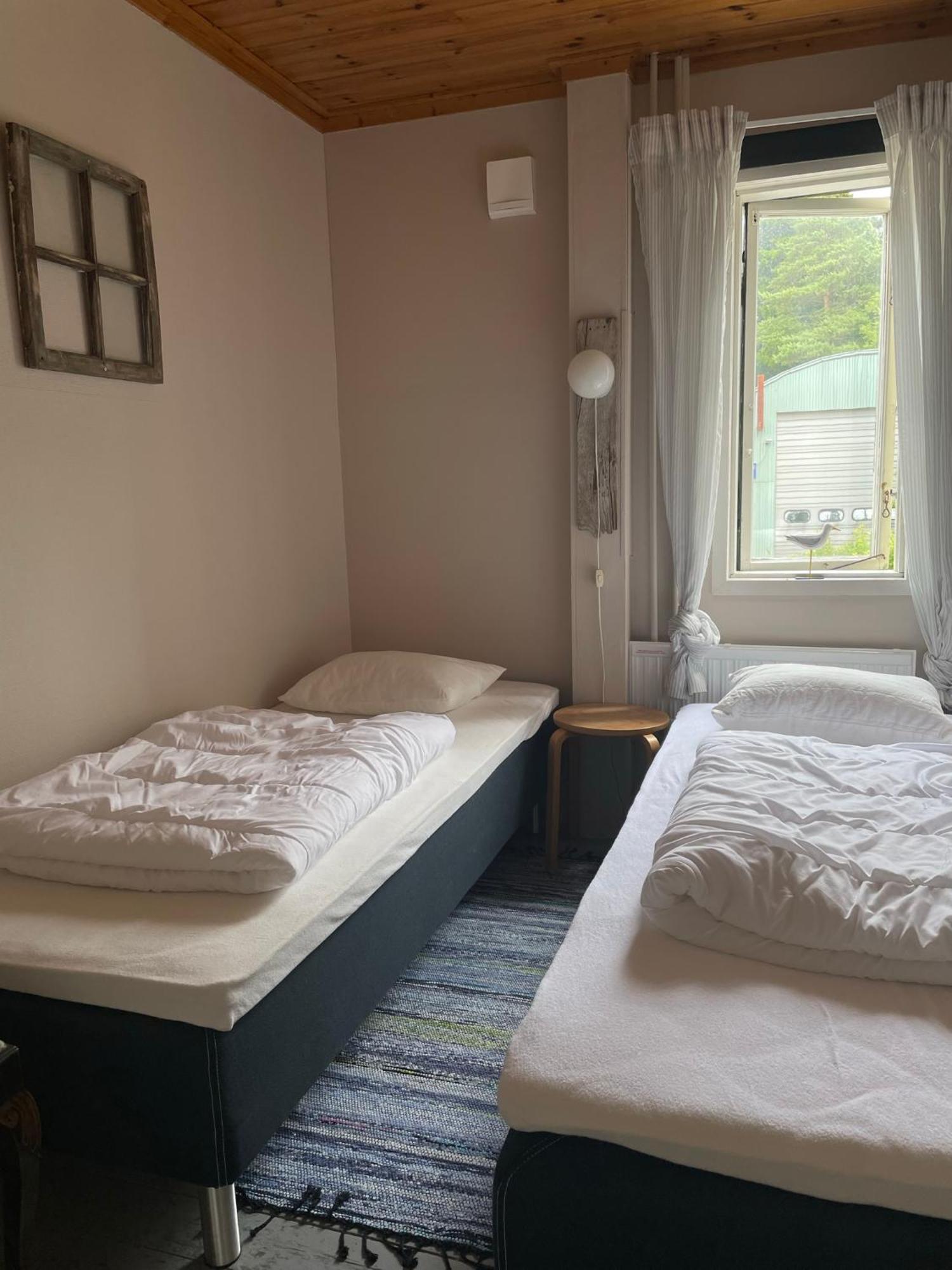 Kustnaera Vandrarhem Hamburgsund Dış mekan fotoğraf