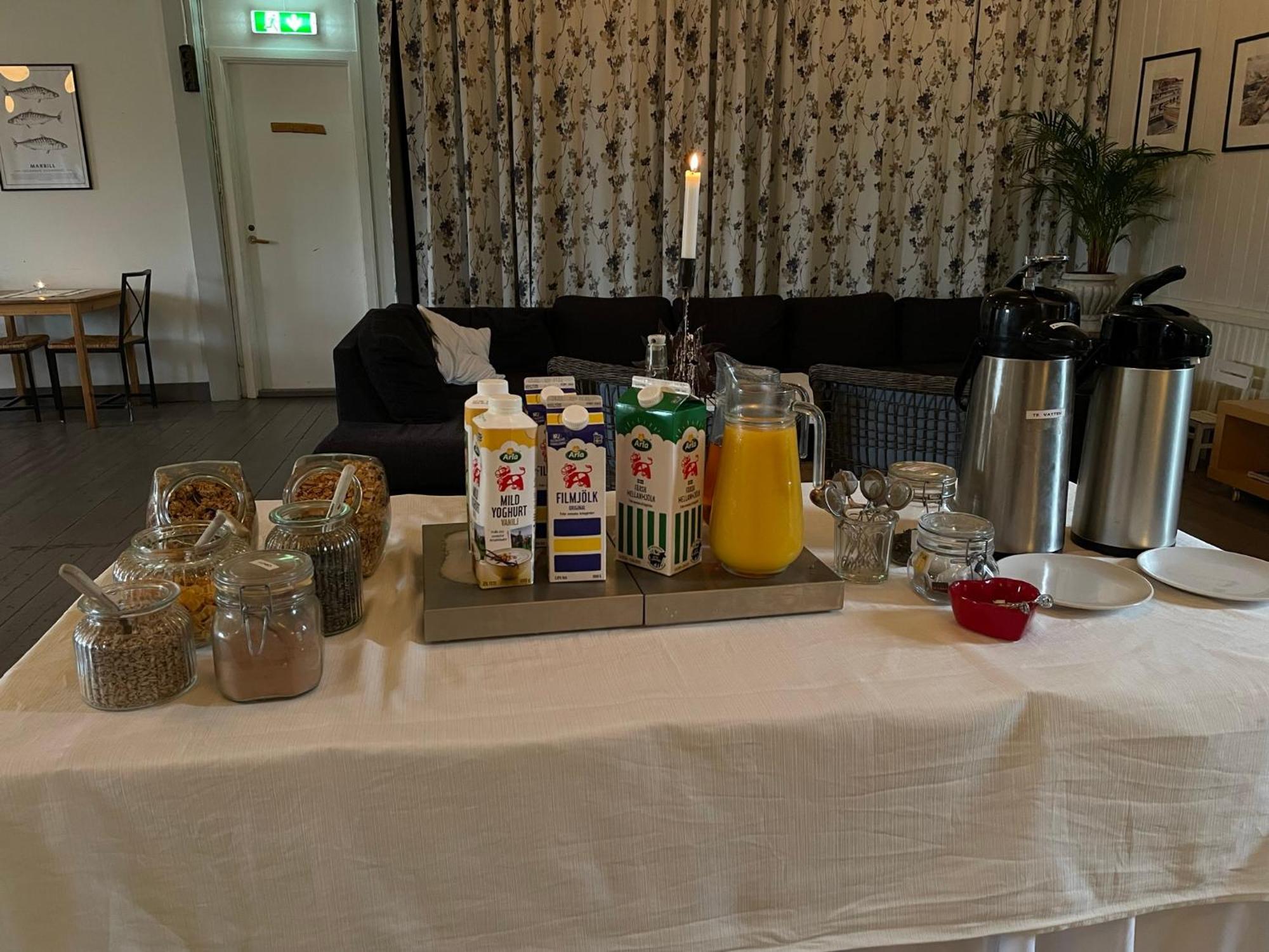 Kustnaera Vandrarhem Hamburgsund Dış mekan fotoğraf