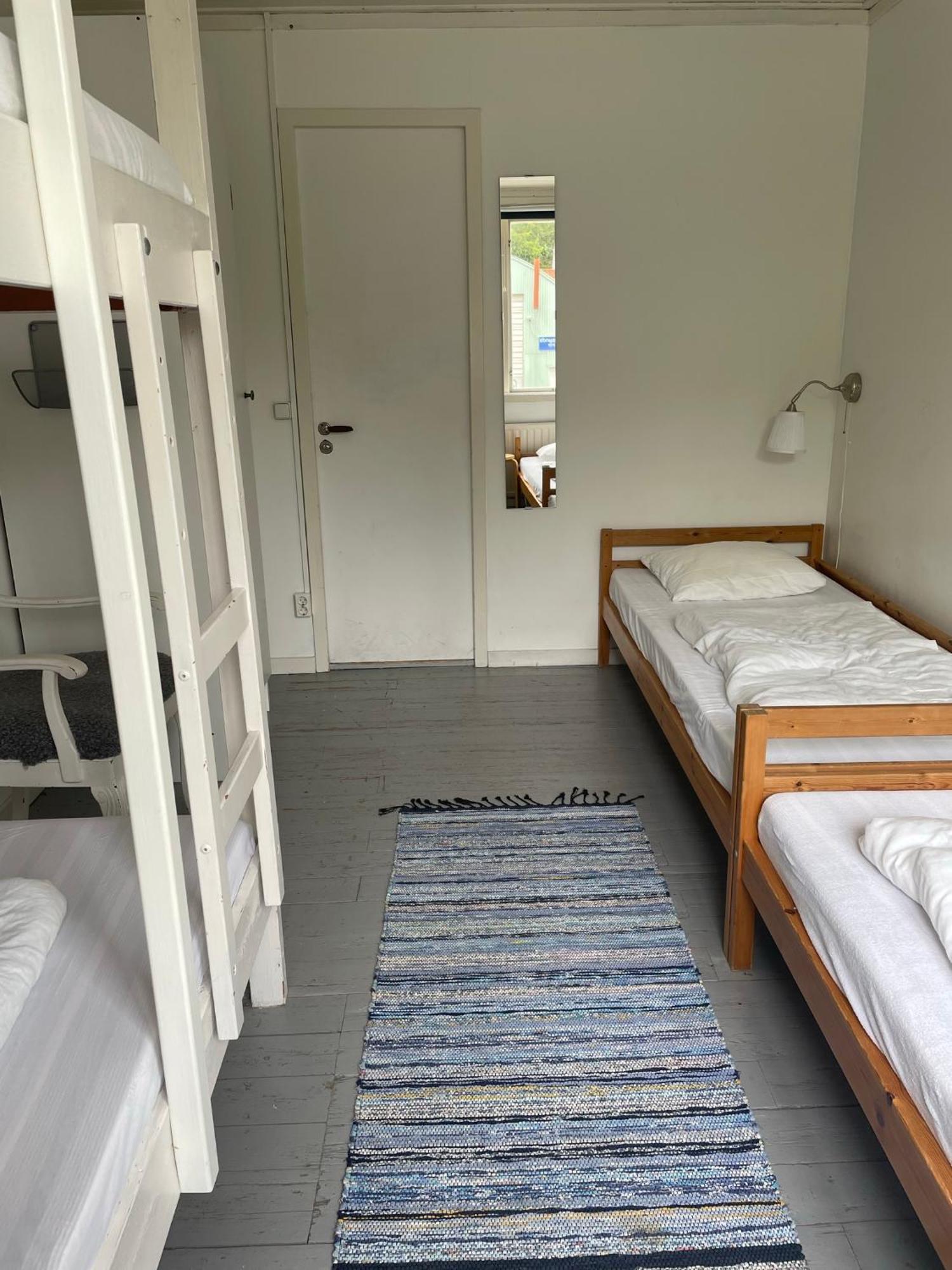 Kustnaera Vandrarhem Hamburgsund Oda fotoğraf