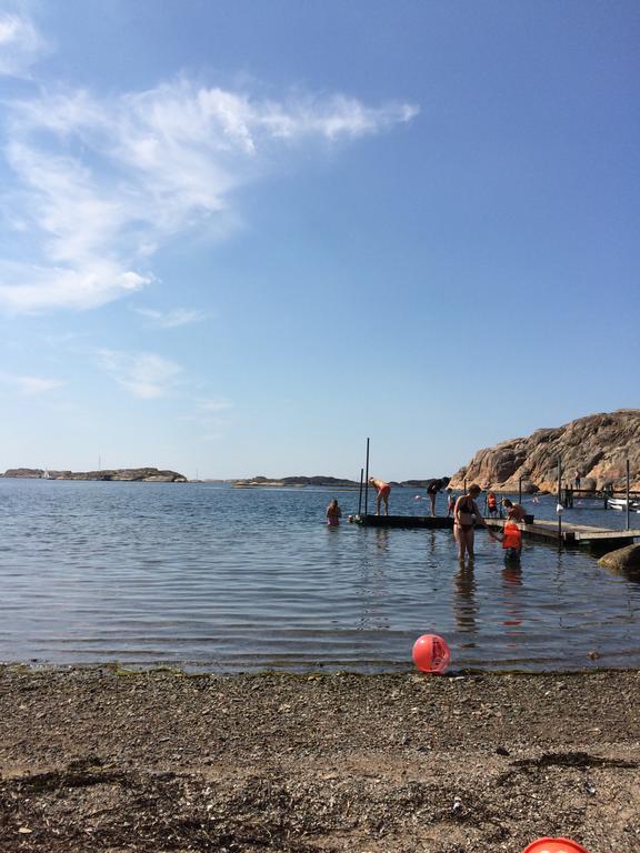 Kustnaera Vandrarhem Hamburgsund Dış mekan fotoğraf
